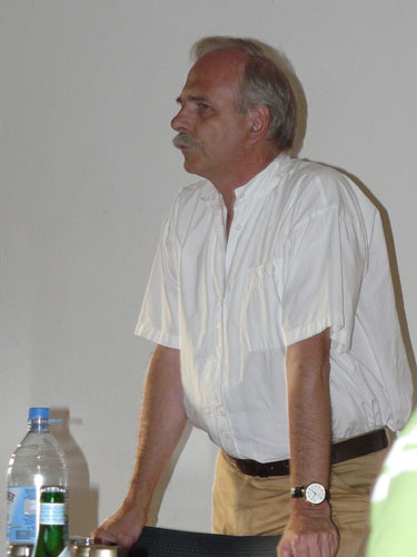 Dipl.Ing. Ralph B&uuml;rger mit der Pranaheilkunde als alternative Medizin